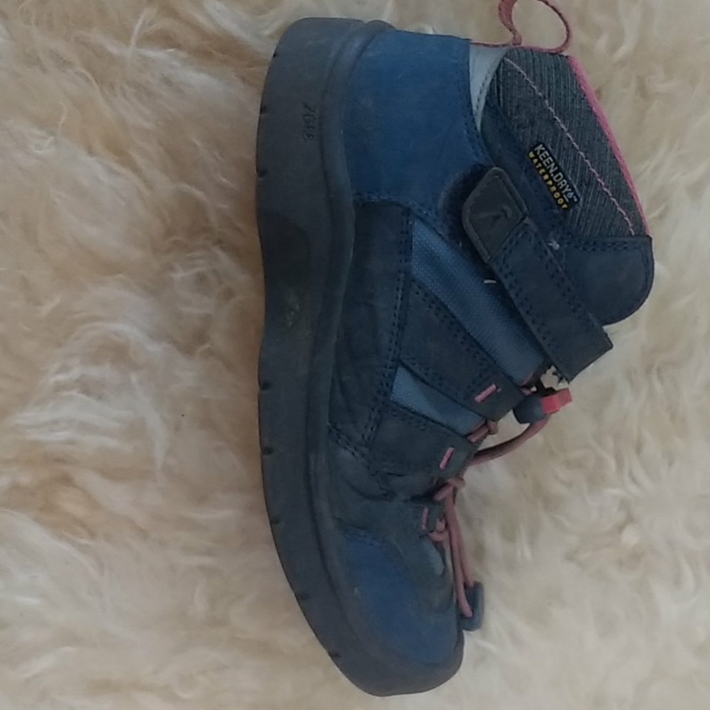 Keen waterproof boots 13